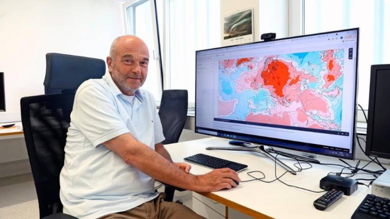 »Za vremensko napoved je potrebna množica različnih izračunov«