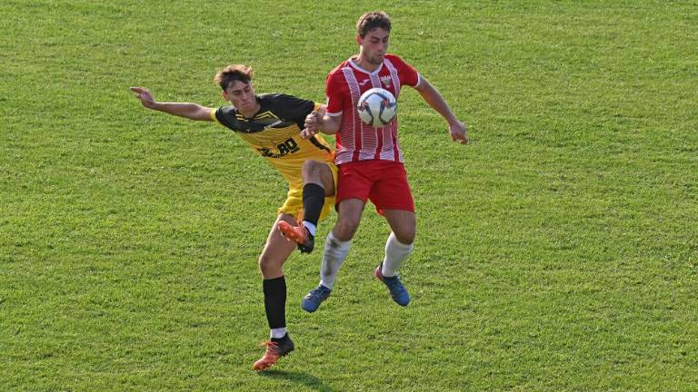 Športna nedelja: nogometne tekme ob 15. uri