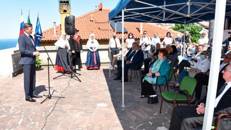 Predsednik Pahor gost v Križu (foto)