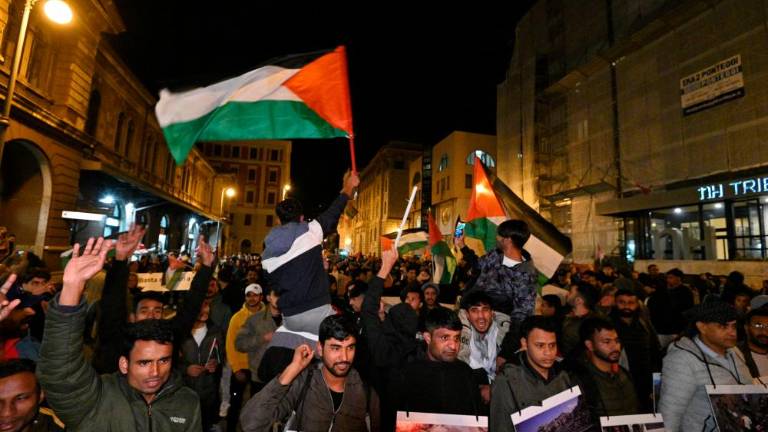 Shod za mir množično obiskan