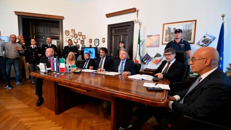 Nov udarec tihotapcem migrantov