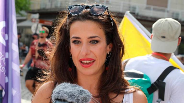 Parada ponosa prispela na skupni trg obeh Goric (foto in video)