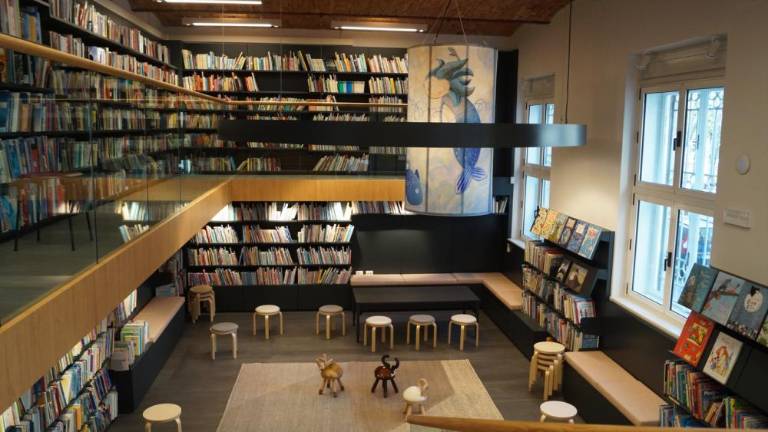 Odložili odprtje Feiglove knjižnice (foto)