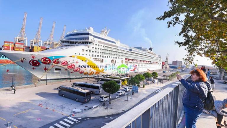 Koalicija želi turistično takso za ladjarje