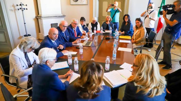 Ob vračilu denarja zahtevajo spremembe