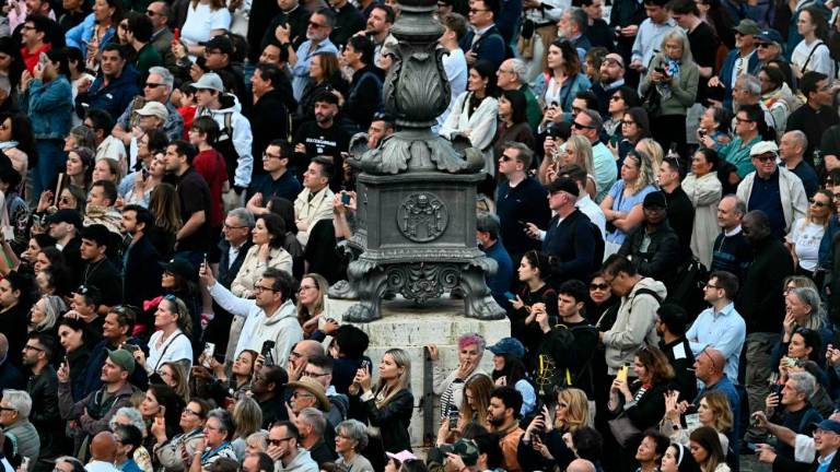 Kardinali danes znova odločajo o novem papežu