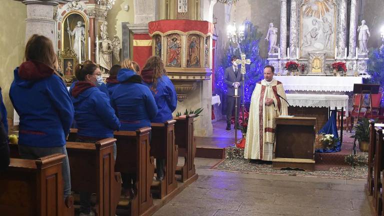 V Boljuncu letela jabolka