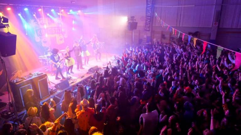 Pustni ples v Zgoniku