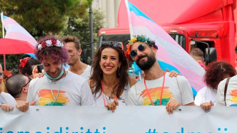 Čezmejna parada ponosa