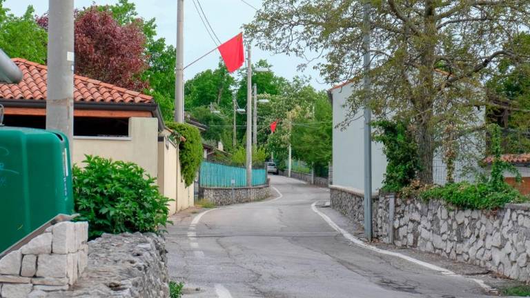 1. maj v Dolini, Zgoniku, Lonjerju in Gropadi