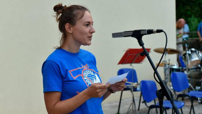 Športna dvorana Tanie Cerne