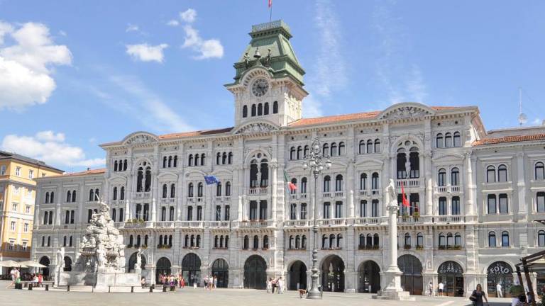 Tržaške občinske volitve: liste štirih strank še ni na obzorju