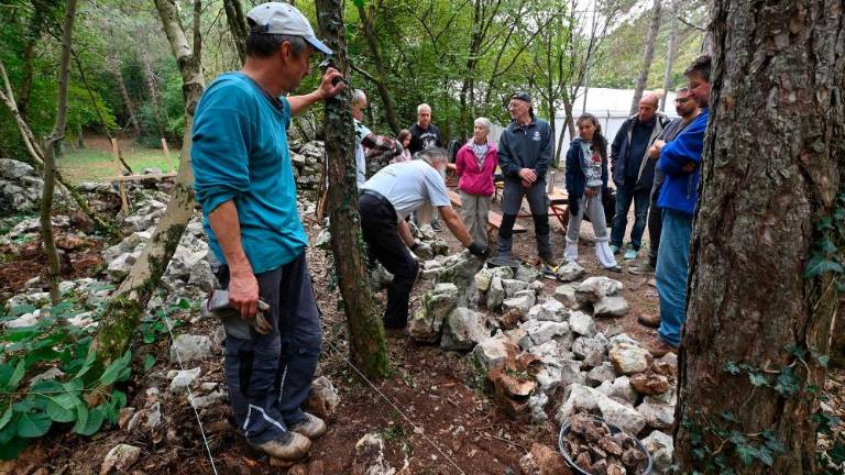 V Praprotu Kraški Oktoberfešt v polnem teku