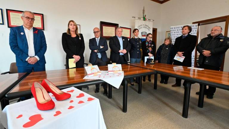 Otroci Osnovne šole Gradnik proti nasilju