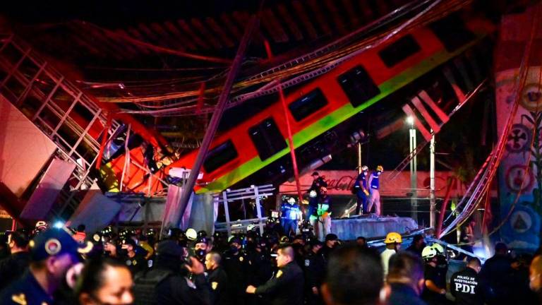 V mestnem vlaku v mehiški prestolnici vsaj 23 žrtev in 70 poškodovanih