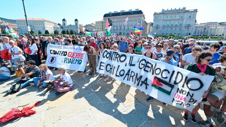 Na današnjem shodu v Trstu široka podpora plovilom na poti v Gazo