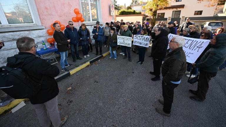 Oddajnika v Vižovljah nočejo v središču vasi