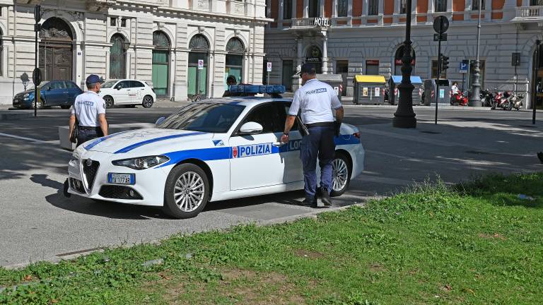 V prvih šestih mesecih so izdali skoraj 4000 kazni