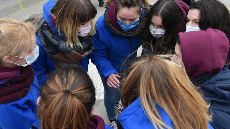 V Boljuncu letela jabolka