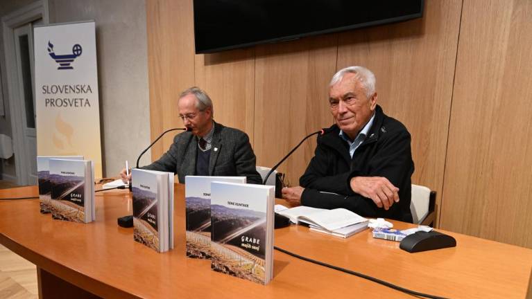 O slovenskem jeziku, domovini, družini