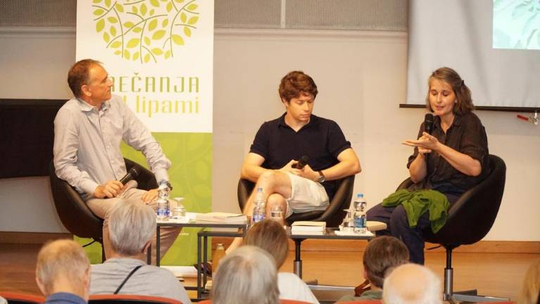 O sadnih drevesih in ljudeh