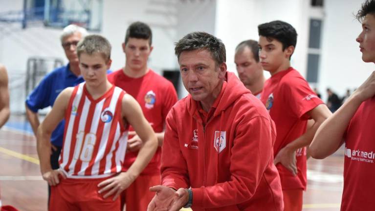 Preložili Domovo tekmo