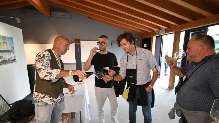 Na gradu jantarna vina