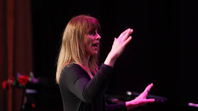 Večer v znamenju petja, plesa in vrednot odporništva