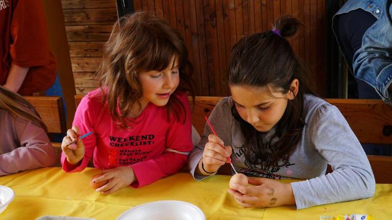 Na Goriškem barvali pirhe