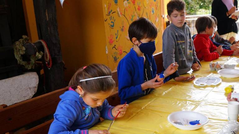 Na Goriškem barvali pirhe