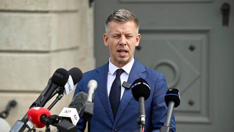 Madžarski parlament Petra Magyarja potrdil za premierja
