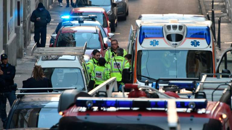 Gradbeni oder padel na delavca