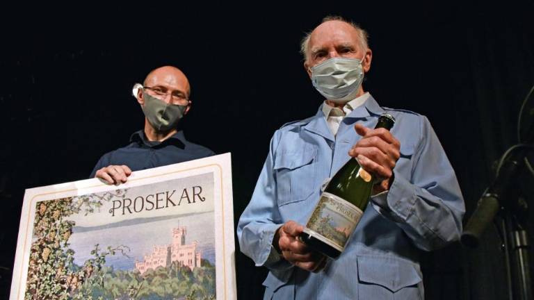 Ob 70-letnici Kmečke zveze trta prijateljstva in nova etiketa prosekarja