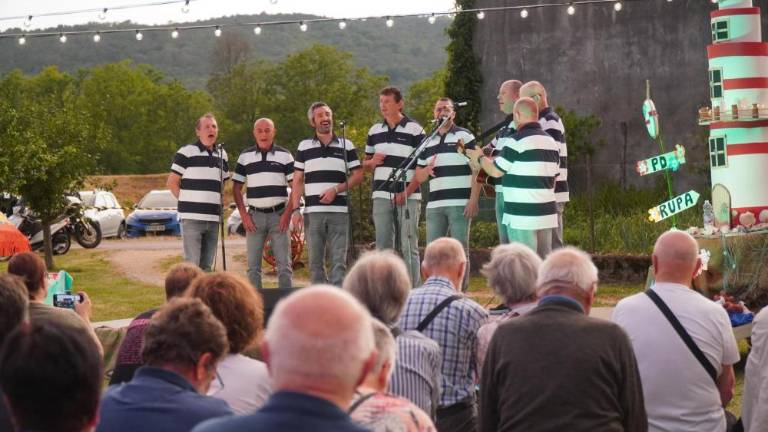 V Rupi kresovali v znamenju dalmatinskih napevov