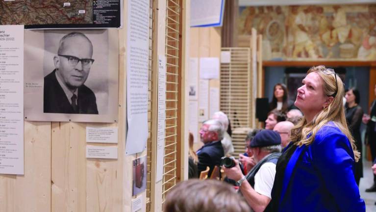 V slovenskem parlamentu o nacizmu na Koroškem