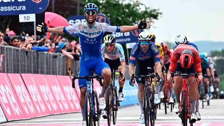 Zmagal Avstralec Matthews, Roglič izgubil sekundo