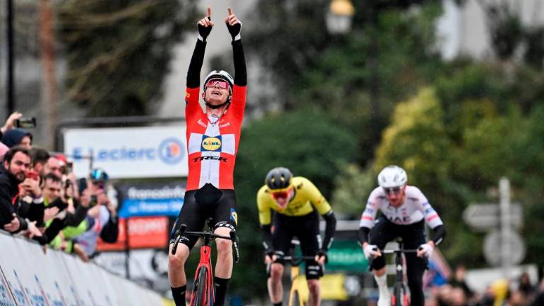 Zmagal Skjelmose, Roglič na strmem vzponu ni imel dovolj moči