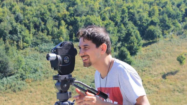 Film o goriškem prostoru in njegovih prebivalcih izza zidov