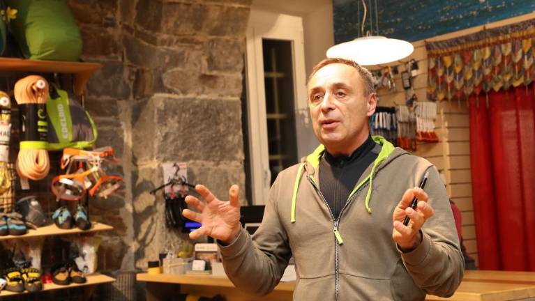 Silvu Karu prestižni zlati cepin