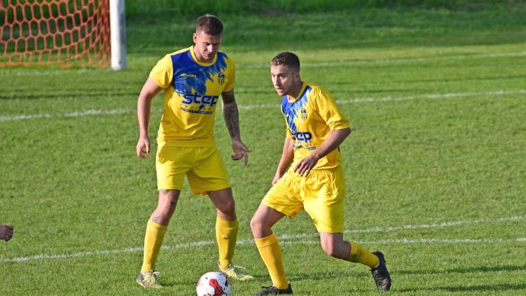 Športna nedelja: doma Zarja, Breg in Vesna