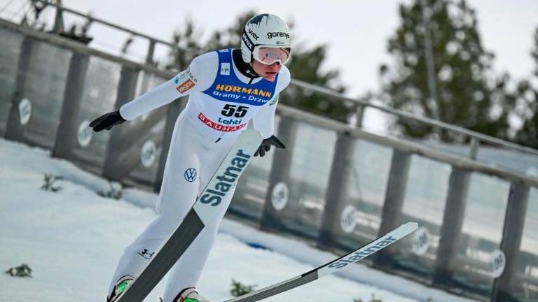 Lanišek pred Prevcem po prvi seriji v Planici