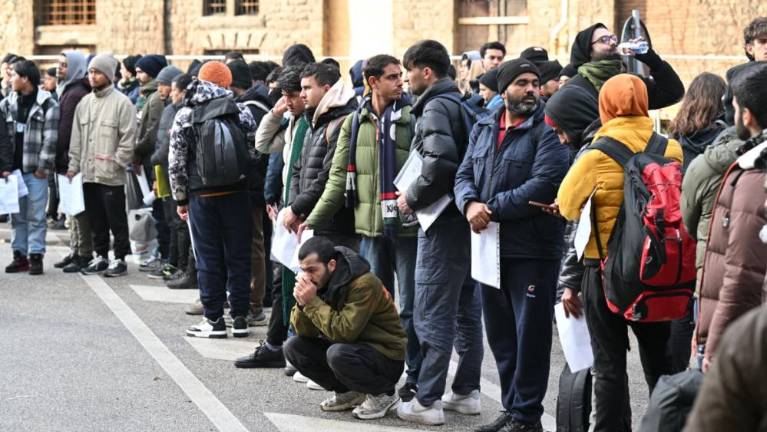 V Starem pristanišču novo premeščanje migrantov