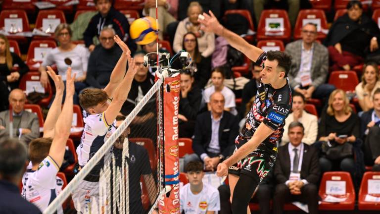 Prvi polfinalist superpokala v Trstu je Perugia