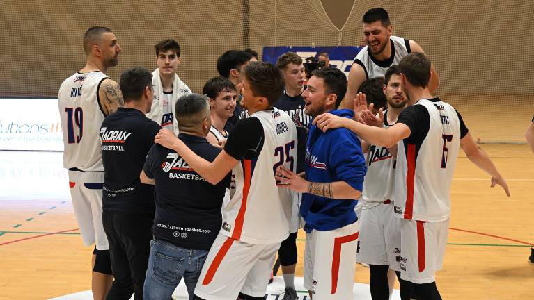 Jadran ostaja v meddeželni B-ligi