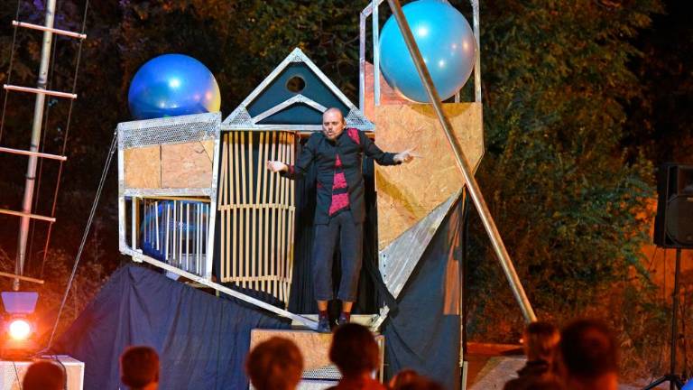 Cirkusanti pod zvezdami