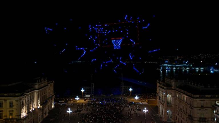 Na tržaškem nebu počastili Michaela Jordana