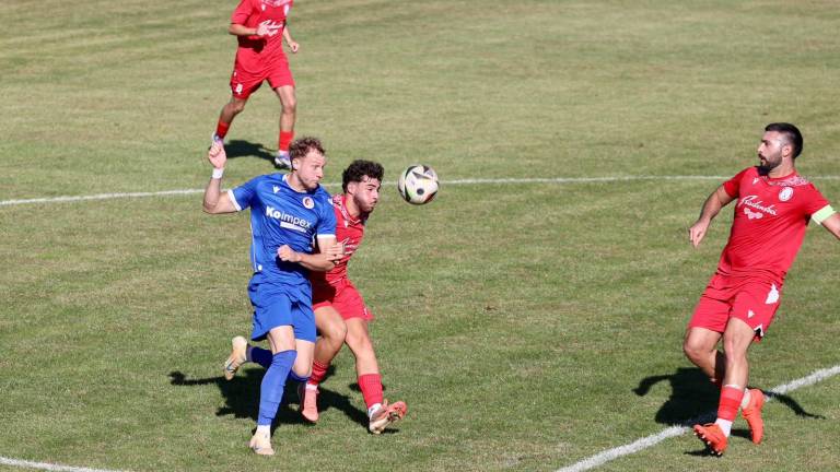 Derbi v Repnu brez zmagovalca
