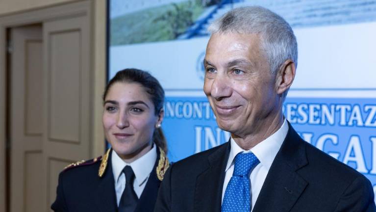 Bolj kot rešetke na oknih potrebujemo zaščito na spletu