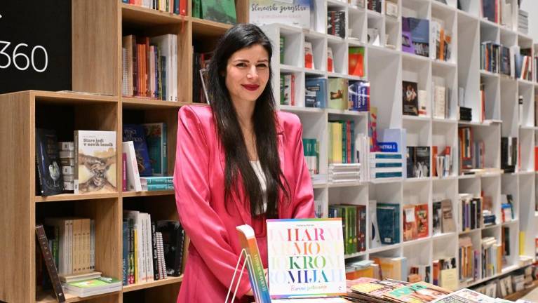 Vsakemu pristaja drug odtenek