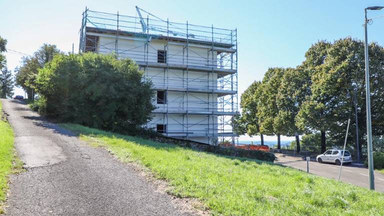 Prenovljena občinska hiša naj bi zaživela z novim letom